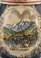 Original King hegyi faház jelenetes söröskorsó, ón fedéllel, jelzéssel, hibátlan, m: 18 cm