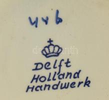 Delft váza. Bordás, kézzel festett, jelzéssel, hibátlan, m: 22,5 cm