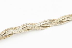 Ezüst(Ag) fonott nyaklánc, jelzett, h: 42 cm, nettó: 10,8 g