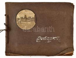 cca 1930 Budapest látványosságait bemutató album 24 képpel. Kissé megviselt papírkötésben 31x23 cm