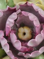 Herendi virágcsokor, jelzéssel, sérülésekkel, d: 9 cm, m: 7 cm