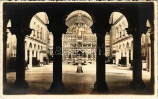 Nagyszeben, Hermannstadt, Sibiu; Ortodox templom belső. Foto orig. E. Fischer 1940. / Greek Orthodox church interior (fl)