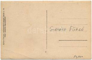 Szovátafürdő, Baile Sovata; fürdőzők fakerettel a tóban. Adler Viktor / spa guests bathing in the la...