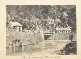 1903 Emlék Petrozsényből. Herz Arnold és Grausam Károly kiadása 18 képpel megviselt, ázott állapotba...