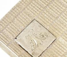 Ezüst (Ag) púderes doboz. Jelzett. br 154 g, 8x8 cm