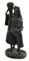 cca 1960-1970, Mozambik, Őslakos pár. Faragott fa, jelzés nélkül, kis kopásokkal, m: 24 cm