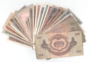 31db-os vegyes korona, pengő, Vöröshadsereg pengő és forint bankjegy tétel T:F,VG