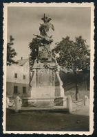 1922 Gyöngyös, emlékmű, fotó, 8,5×6 cm