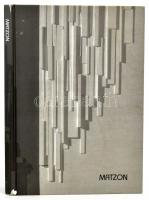 Matzon Ákos: Net. Bp., 2004, VUDAK. Magyar, angol és német nyelven. Gazdag képanyaggal, a művész munkáinak reprodukcióival illusztrált. Kiadói kartonált papírkötés, a gerinc alján ki sérüléssel. Megjelent 1000 példányban.