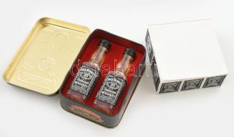 2 üveg Jack Daniels whiskey, 50 ml, fém díszdobozban, hozzá tartozó jegyzettömbbel, bontatlan