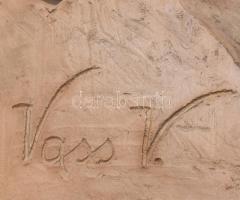 Vass Viktor (1873-1955): Krisztus fej. Mázas fajansz. Jelzett. Hátoldalt kis sérüléssel 34 cm