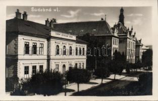 Besztercebánya School