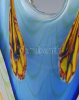 Murano stúdiómunka. Anyagában színezéssekkel, elhúzott millefiori mintákkal. Jelzés nélkül, talpánál...