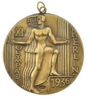 DN Az 1936 "XI. Olimpia Berlin" résztvevői érmének jelzett modern másolata, füllel (80mm) C:AU