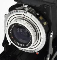 Belca Belfoca fényképezőgép, Meritar 1:4.5 f=105mm objektívvel, bőr tokban