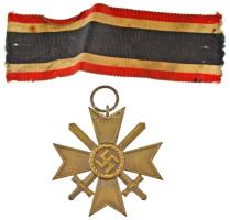 Német Harmadik Birodalom 1939. "Háborús Érdemkereszt II. osztálya kardokkal" bronz kitüntetés mellszalagon, gyártói jelzés nélkül T:AU German Third Reich 1939. "War Merit Cross 2nd Class with Swords (Kriegsverdienstkreuz 2. Klasse mit Schwertern)" bronze decoration with ribbon, without maker's mark C:AU