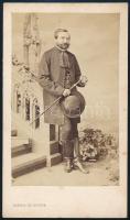 cca 1865 Férfiportré, keményhátú fotó Borsos és Doctor pesti műterméből, 10,5×6,5 cm