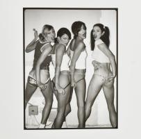 Pierre Thomas Karkau: Models Secret. Kempen, 2003, teNeues. Gazdag erotikus képanyaggal illusztrált....