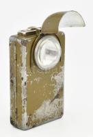 Régi fém zseblámpa, felhajtható fedéllel