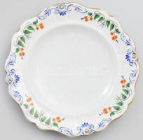 Alt Wien 1839 virágos tányér plasztikus mintákkal. Kézzel festett, jelzett, kopásokkal 24 cm