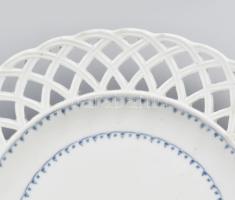 Alt Wien 1802 áttört tányér. Kézzel festett, jelzett, hibátlan 28 cm