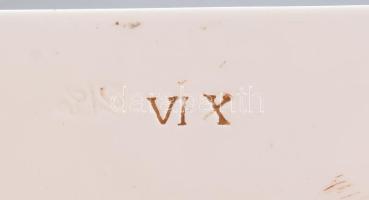 Szecessziós fajansz edény alátét. Matricás, formaszámmal jelzett, kis kopással 26x16 cm