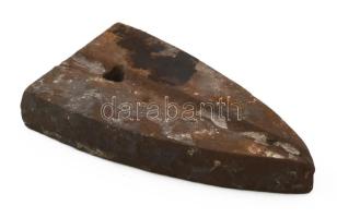 Antik vasbetétes réz vasaló felhevítendő fém betétje, kopással, h: 17 cm