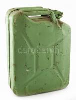 1943 Wehrmacht fém benzines kanna. Jelzett. 20 L 43 cm