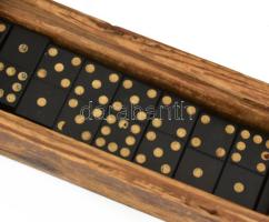 Antik domino szett, bakelit, sérült fa dobozban, hiányos