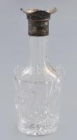 Kristály ecetes üveg, dugóval, ezüst (Ag) szerelékkel, jelzéssel. Kis kopással, m: 17 cm