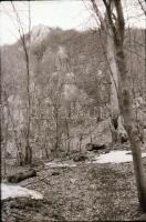 cca 1920 és 1989 között készült felvételek sokféle témáról, 424 db vintage NEGATÍV, egy része a táro...