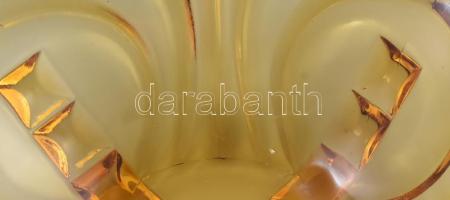 cca 1930 formába préselt borostyánszínű üveg kínáló, jelzés nélkül, kis kopottsággal, 33x28 cm