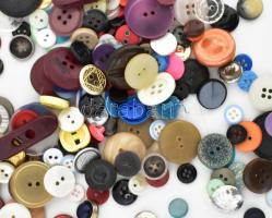 Vegyes gombok, kb. 300 db