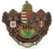 1915. Kárpáti győzelem 1915 zománcozott bronz patrióta jelvény, hátoldalán A Hadsegélyező Hivatal kiadványa felirattal (29x27mm) T:XF,VF zománchiba / Hungary 1915. Kárpáti győzelem 1915 (Carpathian Victory 1915) enamelled bronze patriotic badge, A Hadsegélyező Hivatal kiadványa (Published by the Military Aid Office) text on the reverse (29x27mm) C:XF,VF enamel error