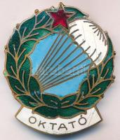 ~1950. "Ejtőernyős oktató" zománcozott bronz sapkajelvény T:XF zománchiba