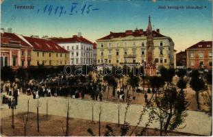 1917 Temesvár, Timisoara; Jenő herceg tér zenével, zenekar, Temesi Agrár takarékpénztár, Turul cipőgyár részv. társ. főraktára, emlékmű. Vasúti levelezőlapárusítás 3. sz. - 1916 / square with music band, savings bank, shops, warehouse, monument (EB)