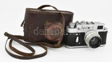 Zorkij-4 retro szovjet fényképezőgép, Jupiter 8 2/50 objektívvel, eredeti bőr tokjában, jó állapotban, de kissé dohos.
