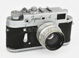 Zorkij-4 retro szovjet fényképezőgép, Jupiter 8 2/50 objektívvel, eredeti bőr tokjában, jó állapotba...