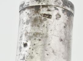 Antik ezüst (Ag) sétabot fej, belül más anyaggal töltött, magyar családi címerrel díszített, jelzett...