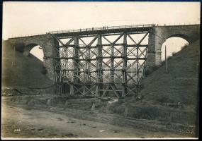 cca 1916 Sianki (Lengyelország) viadukthíd javítása, a Német Hadsereg Főparancsnokságának pecsétjéve...