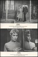 1960 Alfred Hitchcock ,,Psycho" című filmjének jelenetei és szereplői, 15 db vintage produkciós filmfotó ezüst zselatinos fotópapíron, a használatból eredő hibákkal, a képek többségén kopásnyomok, foltok, 18x24 cm
