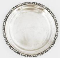Ezüst (Ag) pralinékínáló, jelzéssel, d: 14,5 cm, nettó: 163 g