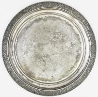 Meriden Company antik kínáló, anyagába préselt virágos mintával, jelzéssel, kis horpadással, d: 31 cm