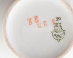 3 db antik Zsolnay tárgy: kiöntő, fogpiszkálótartó, jelzéssel, pattanással, m: 5-10 cm