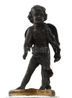 Puttó. Antik bronz szobor talapzaton, lába sérült, m: 13,5 cm