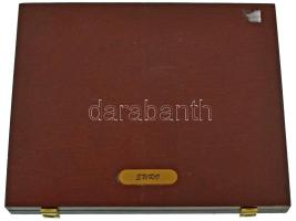 "Euro" fa éremtartó kazetta, 34(+2db) férőhellyel (28x28mm), használt, jó állapotban