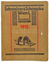 1912 Schmelzer & Schoepke Wien. Maschinen für Ziegeleien, Tonwaren-, Schamotte- u. Zement-Fabriken, sowie für Braunkohlen-Pressstein-Fabriken. / Ipari gépek gyárának képes reklámkatalógusa, jegyzetlapokkal, naptárral. Német nyelven. Kiadói tűzött papírkötés, kitöltetlen, kissé sérült állapotban, néhány kijáró lappal.