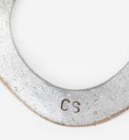 Csiky Tibor (1932-1989): Geometrikus függő. 1970 körül, jelzett, kis kopással, 4,5x4,5 cm