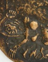 Maurer Dóra (1937-): Kánikula. Bronz kisplasztika,1958, jelzéssel, hátoldalán címkével, hibátlan, d:...