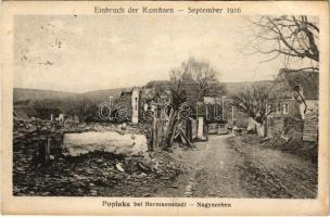 1917 Popláka, Poplaca (Nagyszeben, Hermannstadt, Sibiu); utcakép házromokkal a román betörés után 1916 szeptemberében. Nr. 70. Kunstanstalt Jos. Drotleff / Einbruch der Rumänen September 1916 / street view with ruins adter the Romanian invasion (EK)